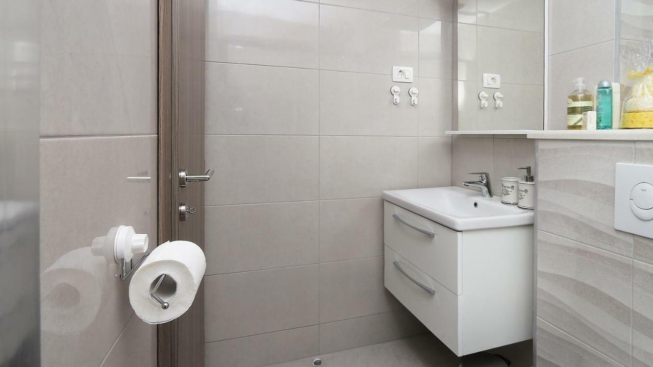 Modern Apartments Iva Makarska Kültér fotó